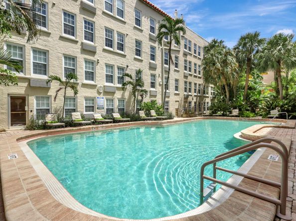 235 Sunrise Avenue 2241, Palm Beach FL 33480