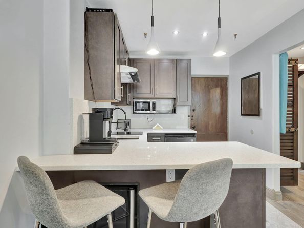 235 Sunrise Avenue 2241, Palm Beach FL 33480