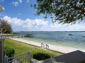 5600 N Flagler Drive 209, West Palm Beach FL 33407