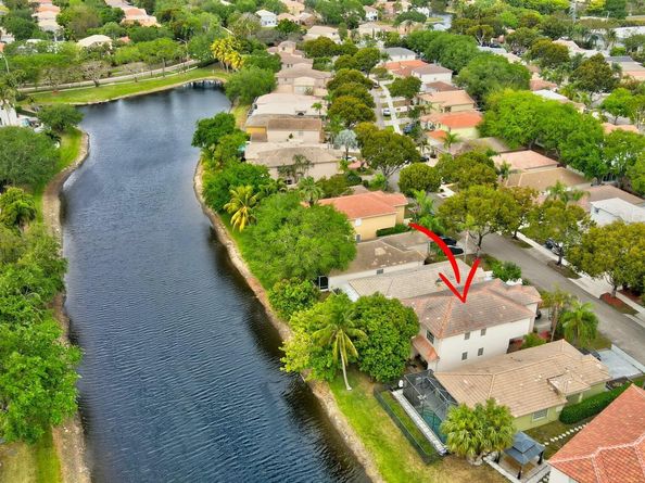 4940 Pelican Manor, Coconut Creek FL 33073