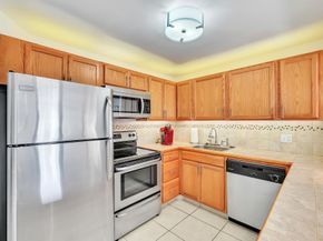 105 Oxford 100 105, West Palm Beach FL 33417