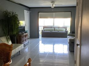 6345 Bay Club Dr 1, Fort Lauderdale FL 33308