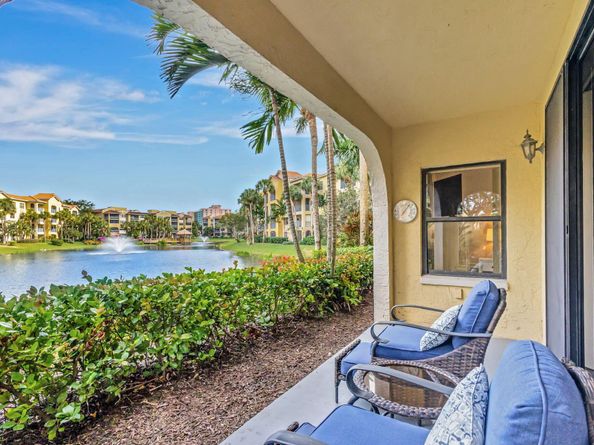 300 Uno Lago Drive 101, Juno Beach FL 33408
