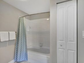 300 Uno Lago Drive 101, Juno Beach FL 33408