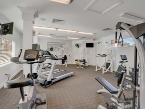 300 Uno Lago Drive 101, Juno Beach FL 33408