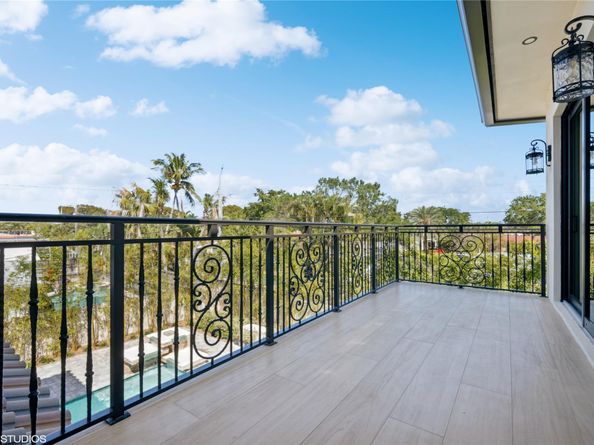 5740 NE 21st Rd, Fort Lauderdale FL 33308