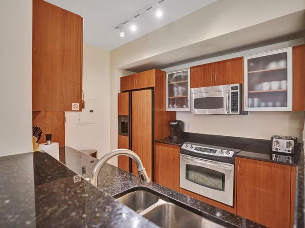 804 E Windward Way 521, Lantana FL 33462