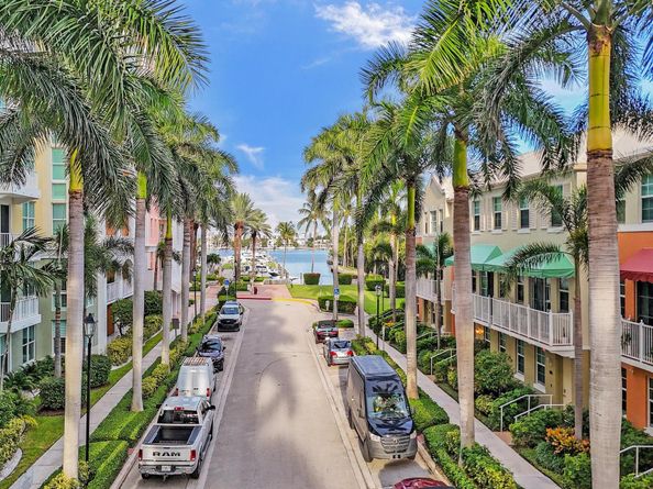 804 E Windward Way 521, Lantana FL 33462