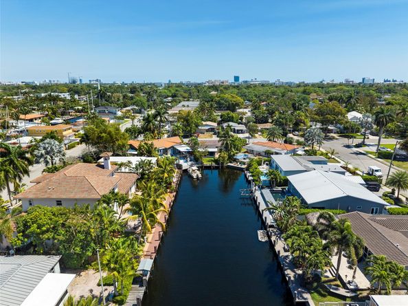 1008 Mandarin Isle, Fort Lauderdale FL 33315