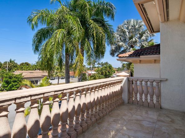 1008 Mandarin Isle, Fort Lauderdale FL 33315