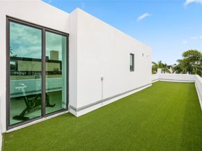 509 Coconut Isle Dr, Fort Lauderdale FL 33301