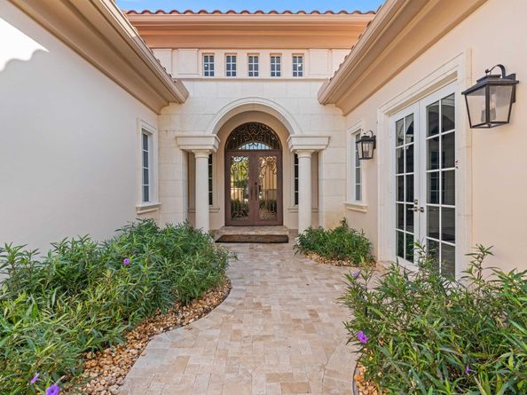 11216 Orange Hibiscus Lane, Palm Beach Gardens FL 33418