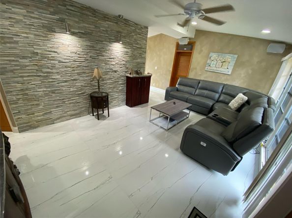 2503 Andros Ln, Fort Lauderdale FL 33312