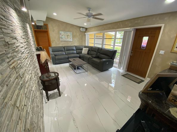 2503 Andros Ln, Fort Lauderdale FL 33312