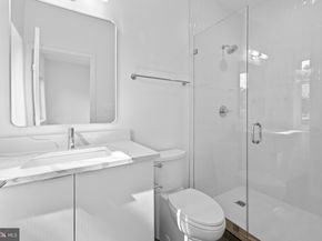 4810 3rd Street N, Arlington VA 22203
