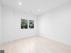 4810 3rd Street N, Arlington VA 22203