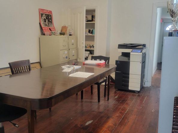 331 W Girard Avenue, Philadelphia PA 19123