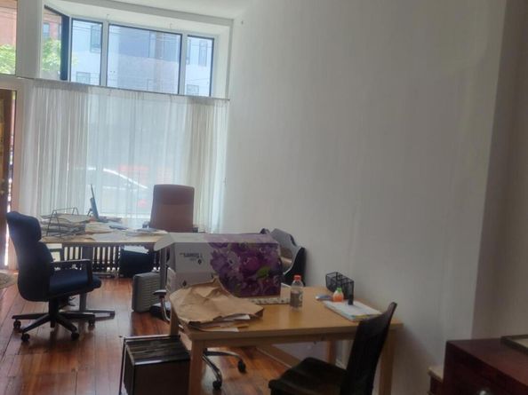 331 W Girard Avenue, Philadelphia PA 19123