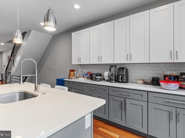 2714 W Jefferson Street, Philadelphia PA 19121