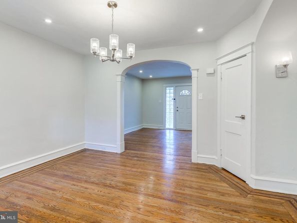 5704 Dunlap Street, Philadelphia PA 19131