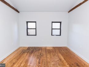 992 N 5TH Street, Philadelphia PA 19123