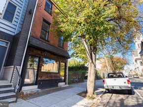 992 N 5TH Street, Philadelphia PA 19123