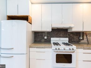 992 N 5TH Street, Philadelphia PA 19123