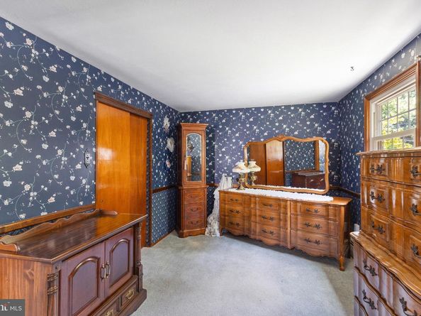 3702 Moosewood Avenue, Feasterville Trevose PA 19053