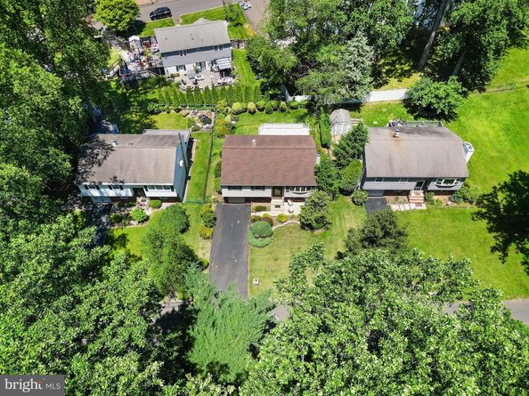 3702 Moosewood Avenue, Feasterville Trevose PA 19053