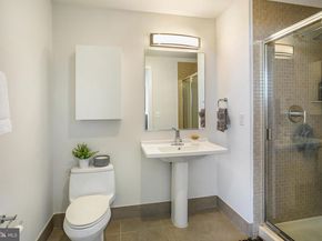 2125 14TH Street NW 718, Washington DC 20009