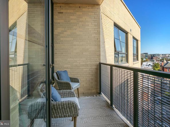 2125 14TH Street NW 718, Washington DC 20009