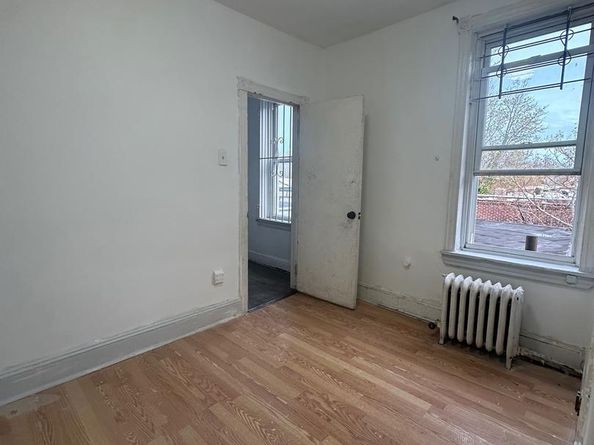 260 W Queen Lane, Philadelphia PA 19144
