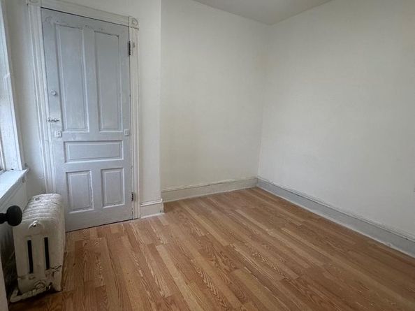 260 W Queen Lane, Philadelphia PA 19144