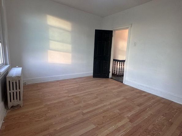 260 W Queen Lane, Philadelphia PA 19144