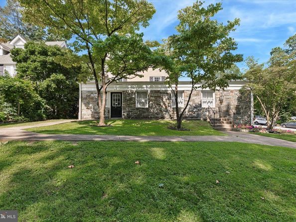 140 N Rolling Road, Springfield PA 19064