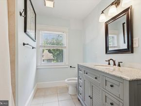 140 N Rolling Road, Springfield PA 19064