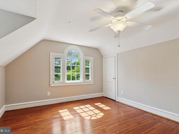 140 N Rolling Road, Springfield PA 19064