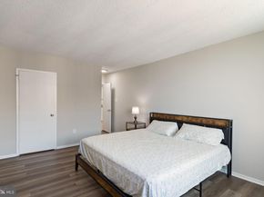 3705 S George Mason Drive 2202S, Falls Church VA 22041
