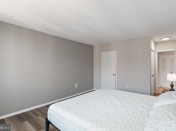 3705 S George Mason Drive 2202S, Falls Church VA 22041