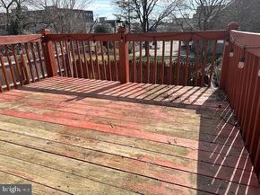 32 Pomona, Philadelphia PA 19144