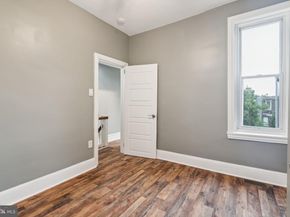 2433 N 17TH Street, Philadelphia PA 19132