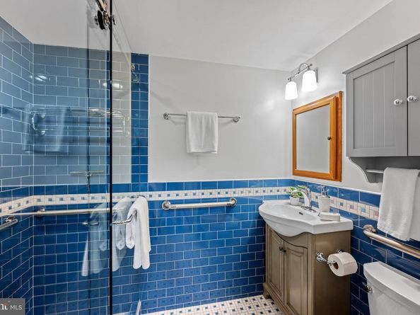 3701 Connecticut Avenue NW 312/326, Washington DC 20008