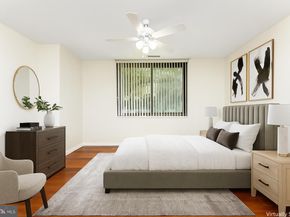 3713 S George Mason Drive T5, Falls Church VA 22041
