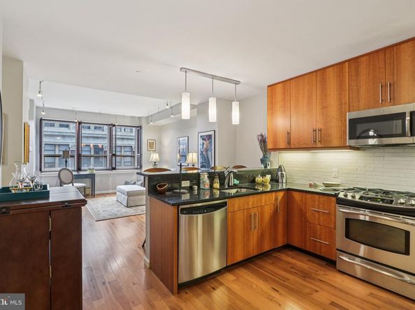 1425 Locust Street 7D, Philadelphia PA 19102