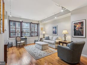 1425 Locust Street 7D, Philadelphia PA 19102