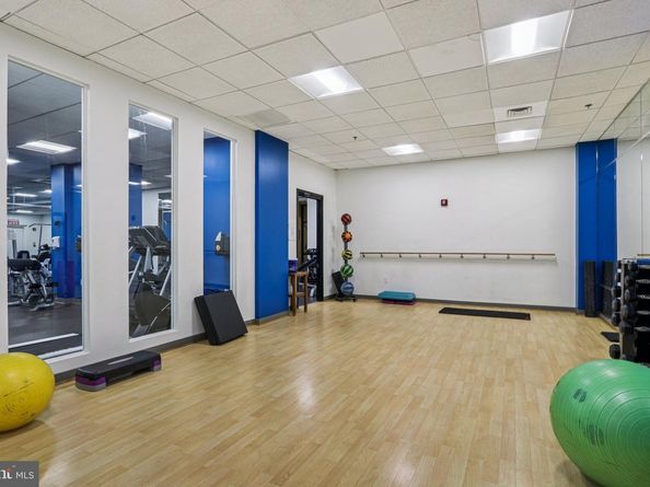 1425 Locust Street 7D, Philadelphia PA 19102
