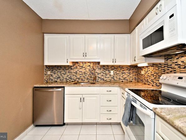 20338 Valley Forge Circle 338, King Of Prussia PA 19406