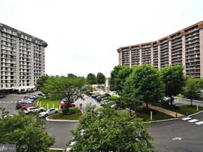 20338 Valley Forge Circle 338, King Of Prussia PA 19406