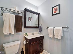 1205 Spruce Street 4, Philadelphia PA 19107
