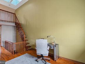 333 S 6TH Street, Philadelphia PA 19106
